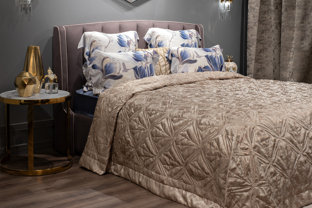 Покрывало 260х260 Garda Decor Houston Кристалло бежевое со стежкой