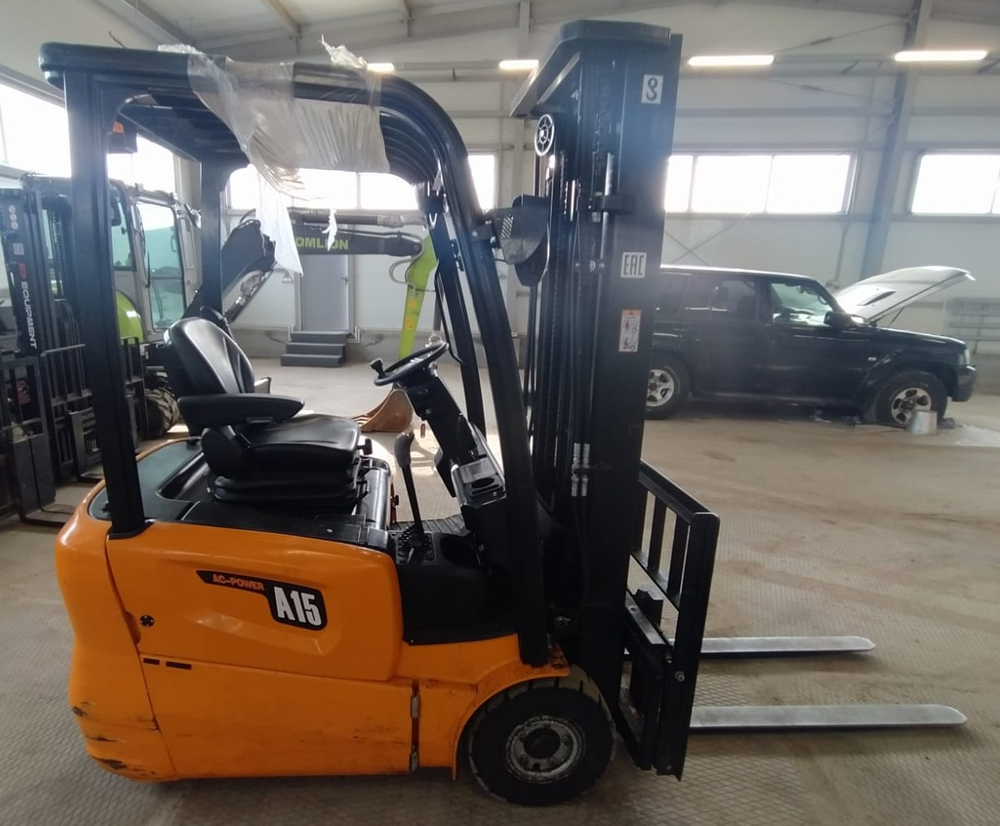 TFN CPD Вилочный погрузчик CPDS15-AD5 (Электрический, 6 л.с., АТ)