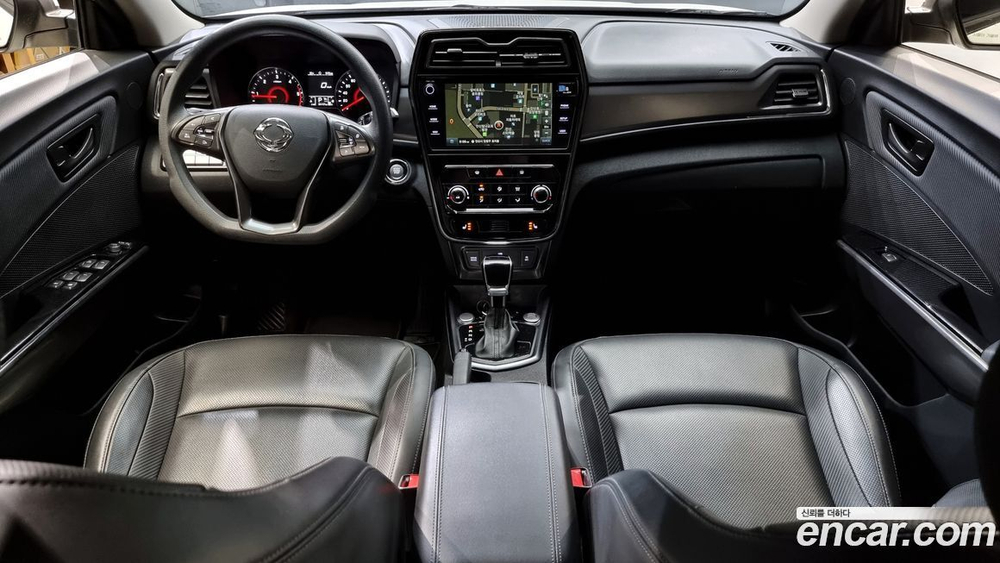 KG Mobility (Ssangyong) Very New Tivoli Дизель 1.6 2WD (09.2020)