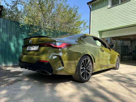 Carbins Color PPF Army Green CR 16S хаки цветная полиуретановая защитная антигравийная пленка