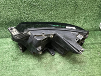 Битая Фара правая Geely Coolray (2019-2024) LED