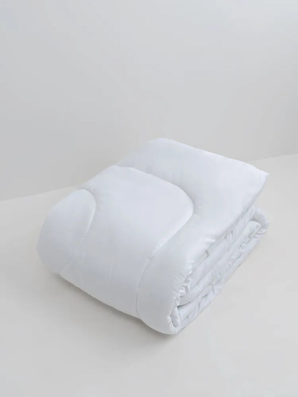 Одеяло стёганное всесезонное, 1,5 спальное  140*205, микрофибра