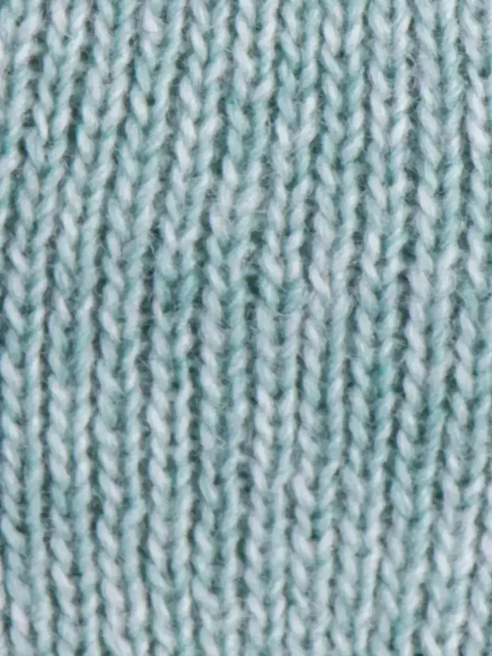 Шапка для мальчика осенняя с завязками и помпонами