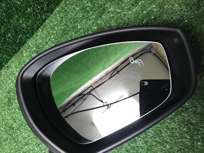 Зеркало правое Omoda C5 (2022-н.в.) 10 контактов