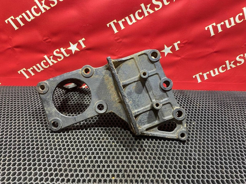 Кронштейн бампера левый 2022г.