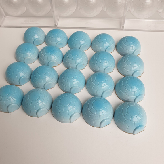 423 | Форма для шоколадных конфет &quot;Иглу&quot; (275*175 мм)