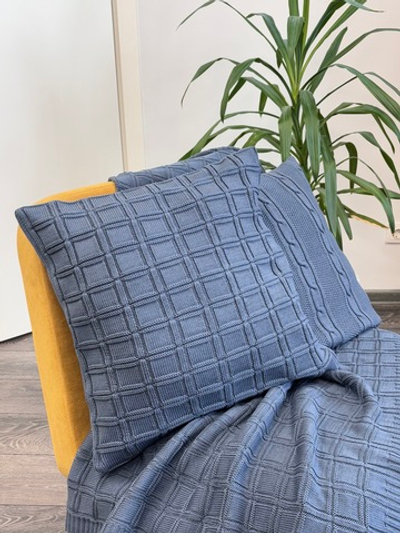 Вязаная наволочка "Квадраты" 50х50см (темно-серый)