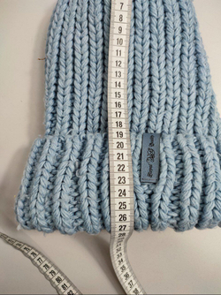 Шапка крупной вязки