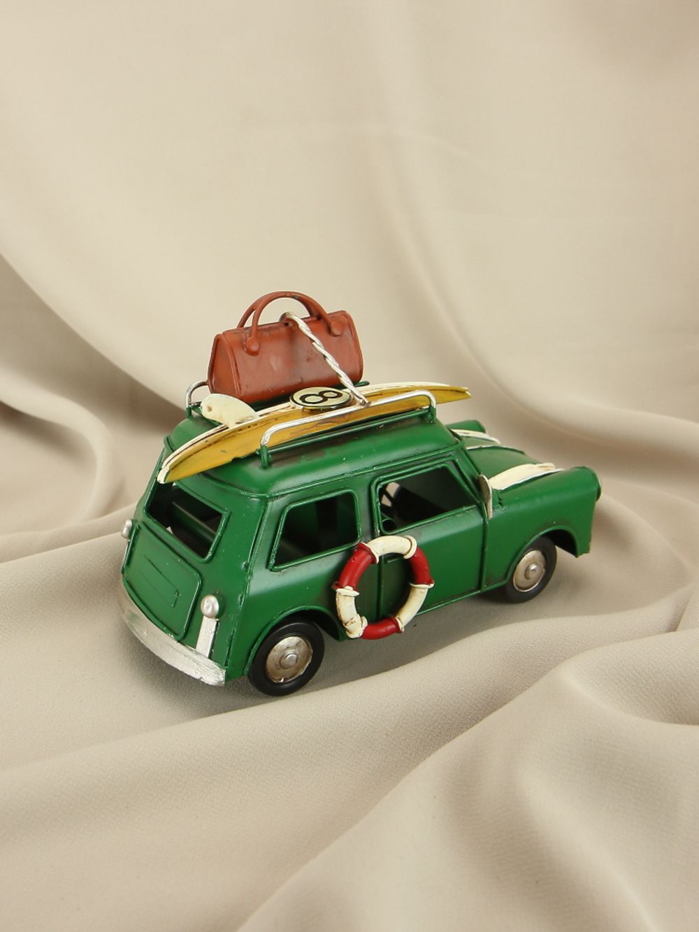 R&D Декоративная модель,Mini 60-е гг. XX в., зеленый с багажником