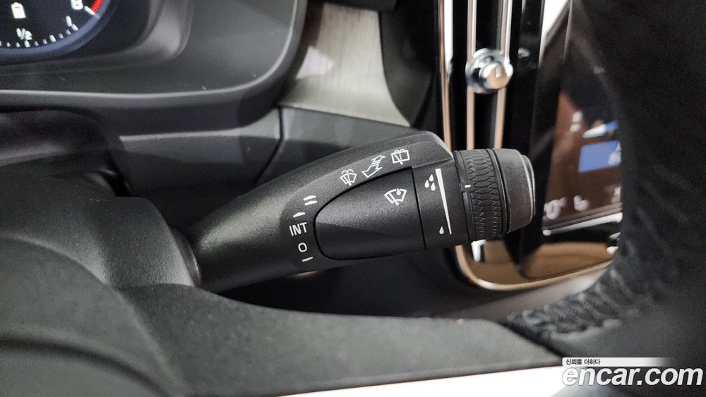 Volvo XC40 B4 Inscription (11.2021)