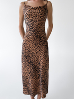 Платье-комбинация Dream Moda на лямках леопардовый принт