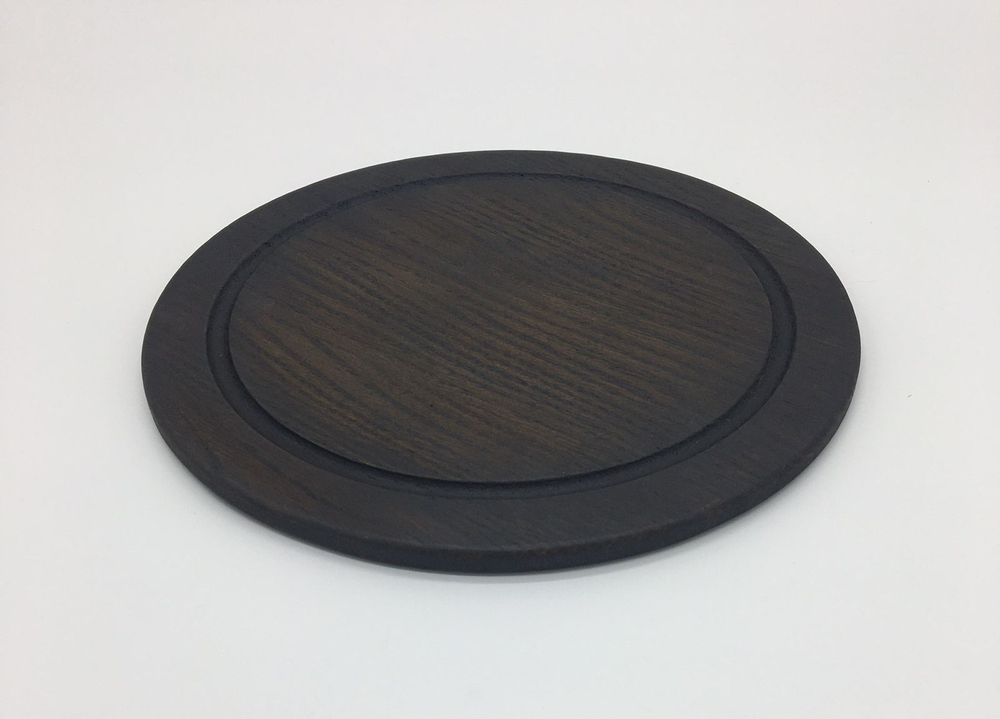 Доска для подачи круглая с выемкой; дуб темный;D=250,H=10мм