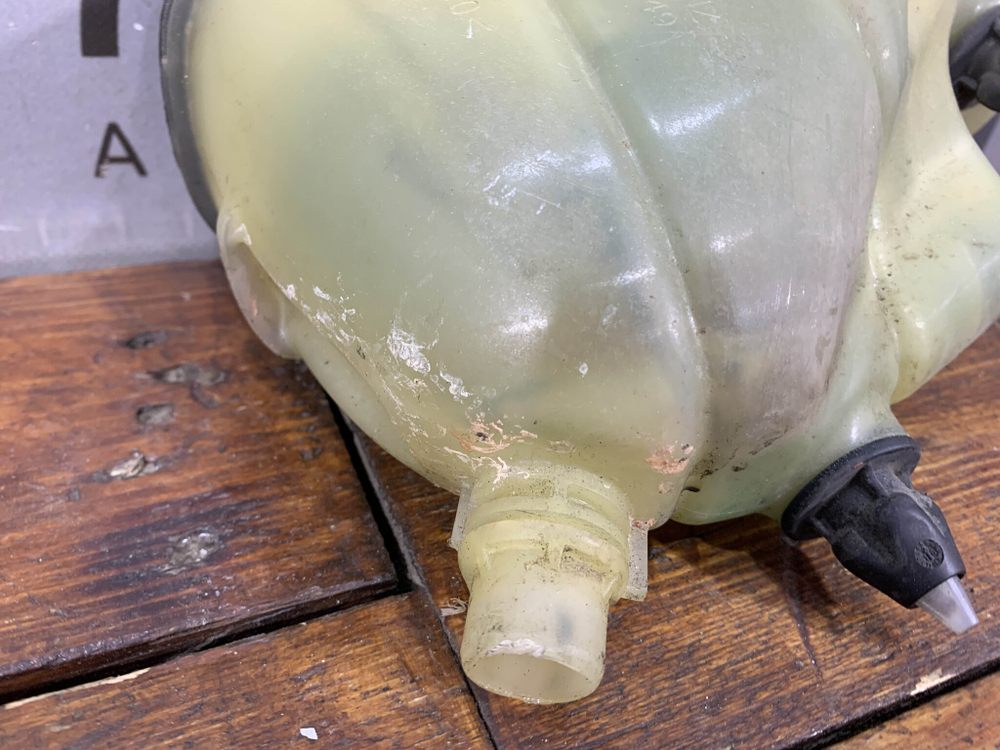 Бачок расширительный Mercedes S-Class (W222) 13-20 Б/У Оригинал A2225000949