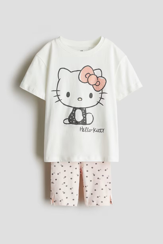 H&M Комплект из футболки и шорт с принтом, светло-розовый