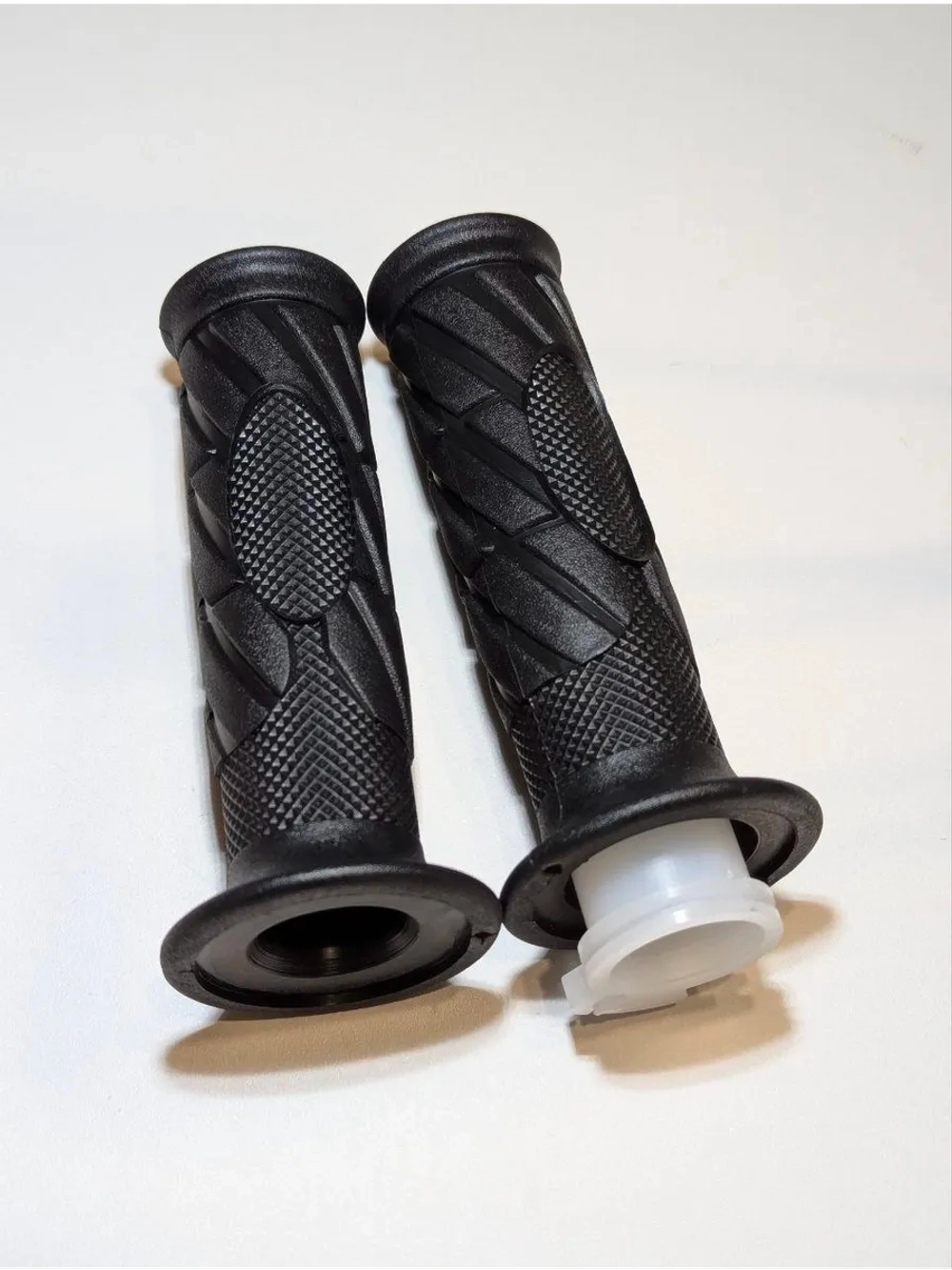 Грипсы на руль 22мм для питбайка