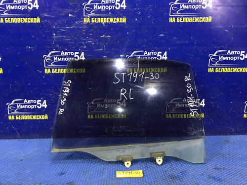 Стекло двери задней левой TOYOTA CORONA 1993