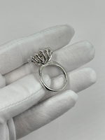 Кольцо с кристаллами