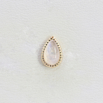 Grisant teardrop tops with natural stone