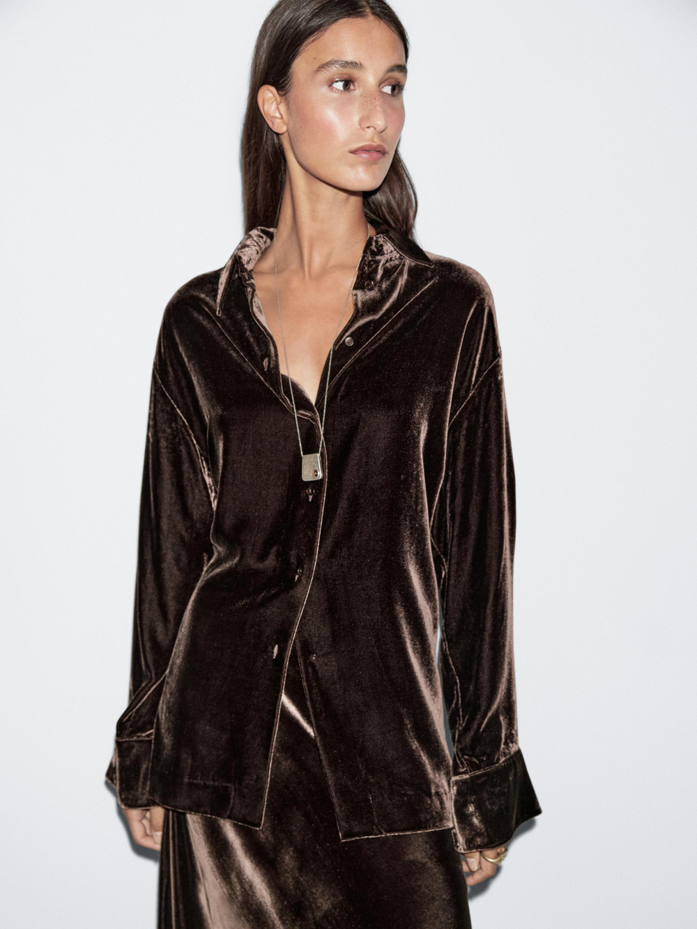 Massimo Dutti Длинная бархатная рубашка, коричневый