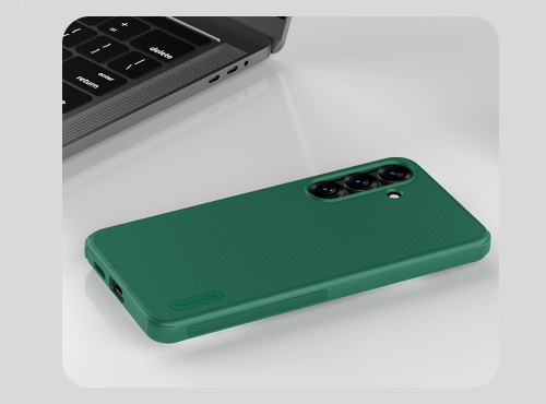 Усиленный чехол зеленого цвета (Dark Green) от Nillkin для смартфона Samsung Galaxy S25+ Плюс, серия Super Frosted Shield Pro