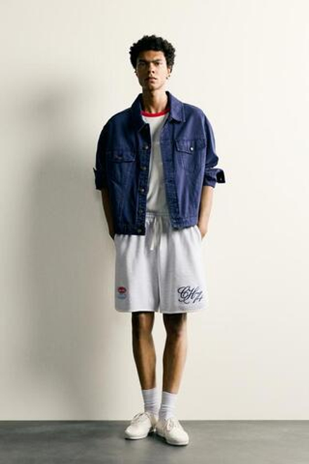 ZARA СПОРТИВНЫЕ ШОРТЫ С ВЫШИВКОЙ И НАШИВКАМИ, СЕРЫЙ МЕЛАНЖ