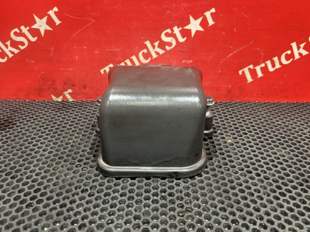 Крышка клапанная