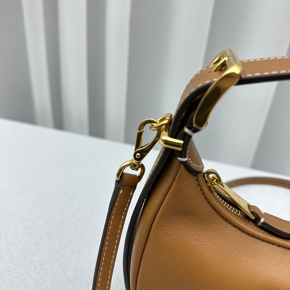 Miu Miu Hobo Bag 17 cm