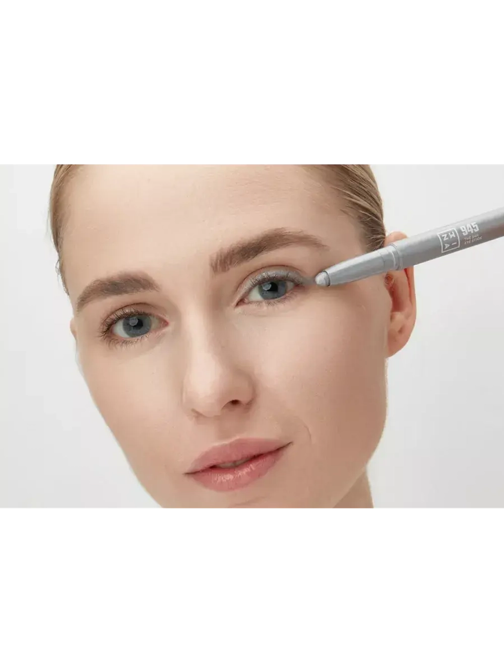 Карандаш для глаз the 24h eye stick 3INA 945