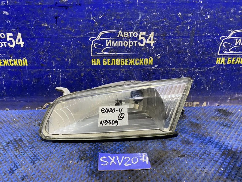 Фара передняя левая TOYOTA CAMRY GRACIA 1999
