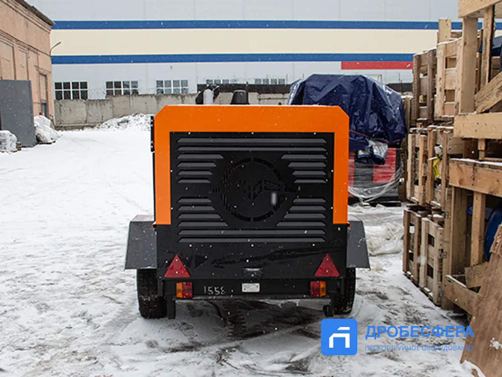 Дизельный винтовой компрессор ММЗ-ПВ 6/0,7 на шасси