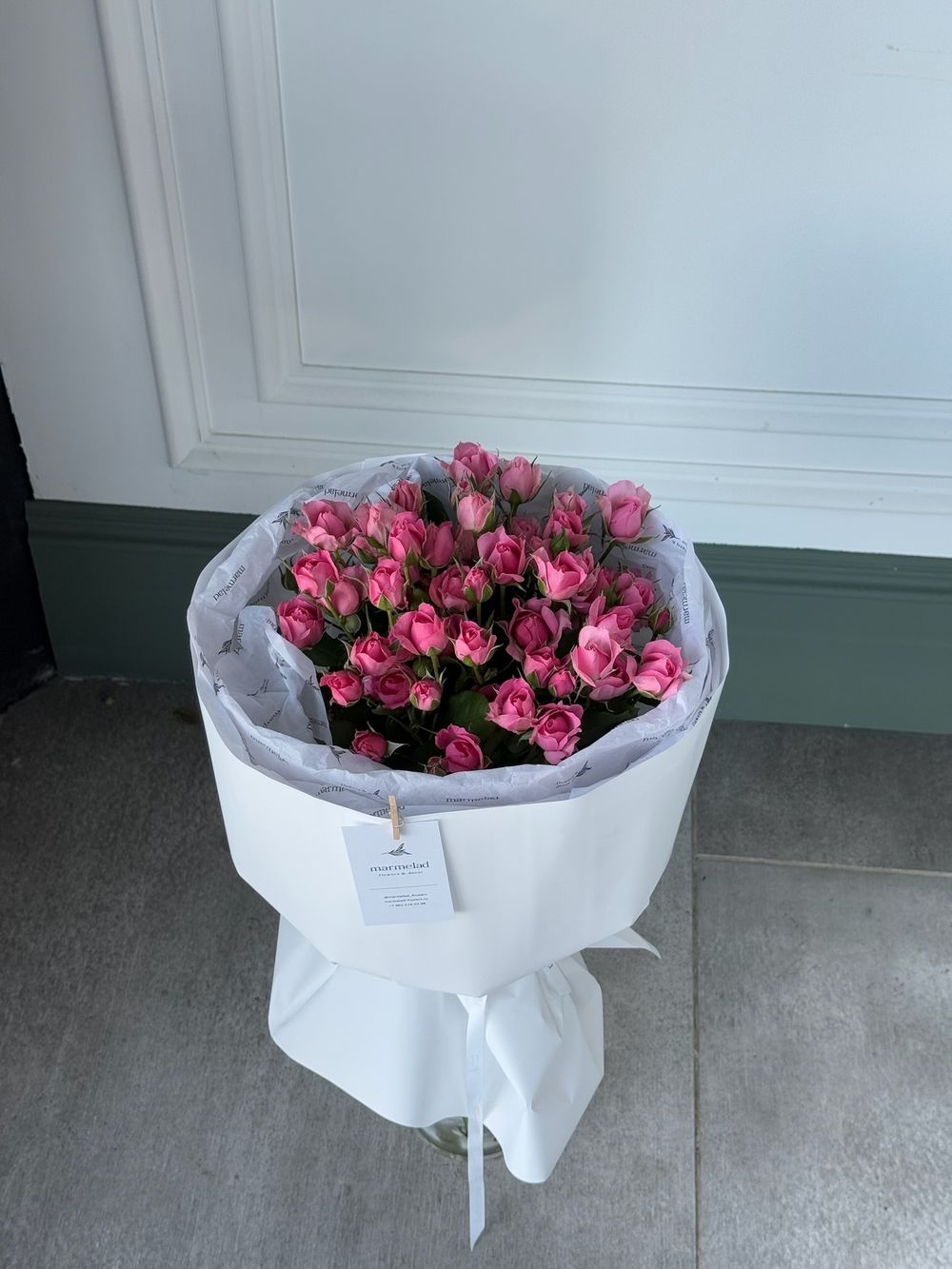 Букет моно из кустовых роз 9 шт