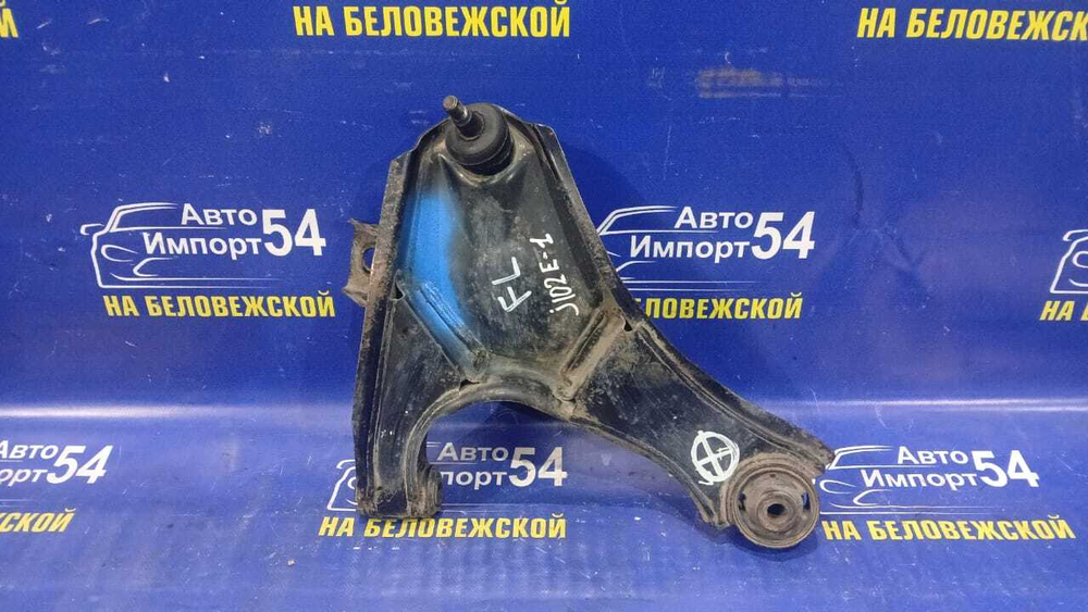 Рычаг передний правый TOYOTA CAMI 2000