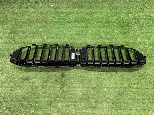 Решетка радиатора BMW 3er G20 (2018-2022)