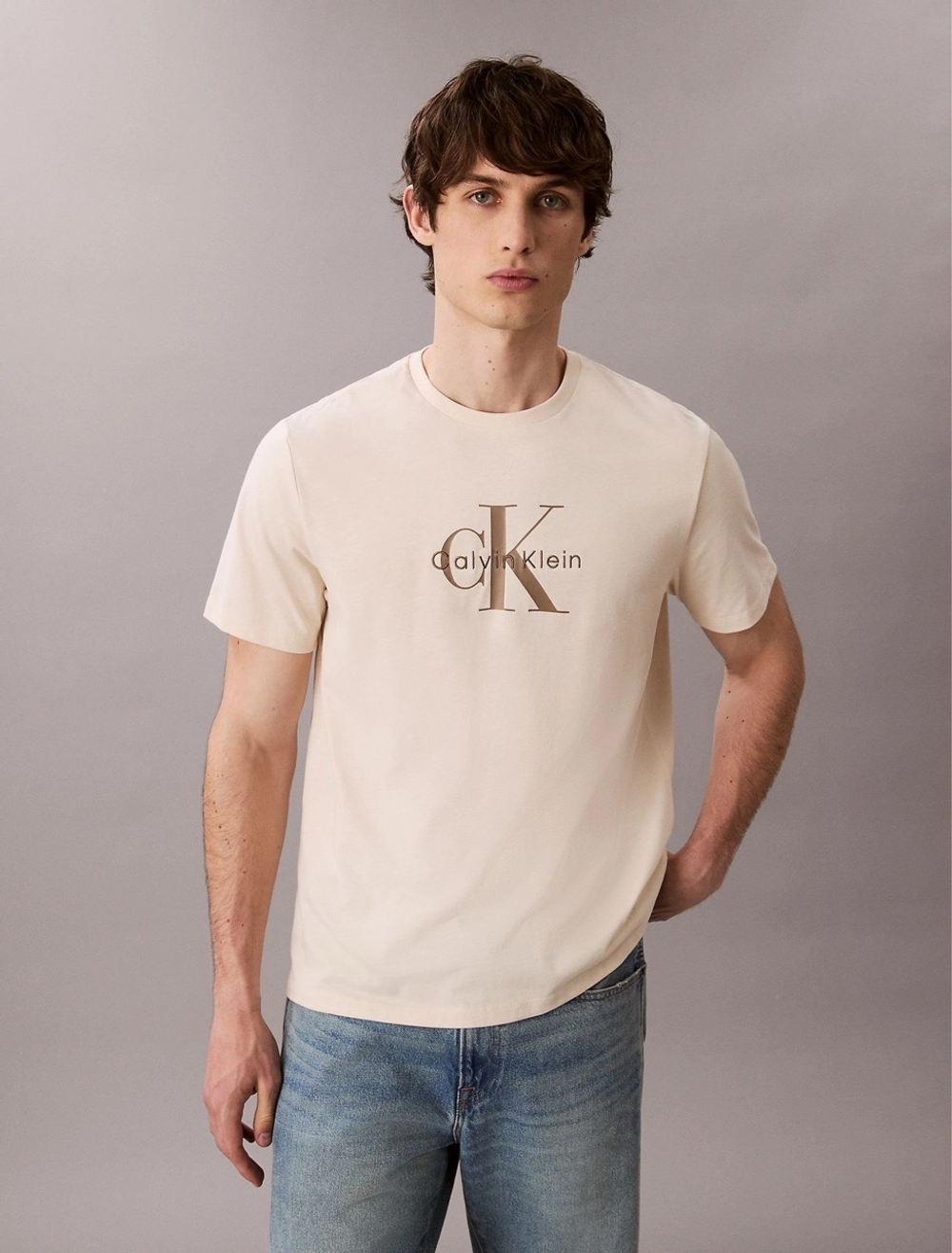 Футболка Calvin Klein Monologo Chalk
