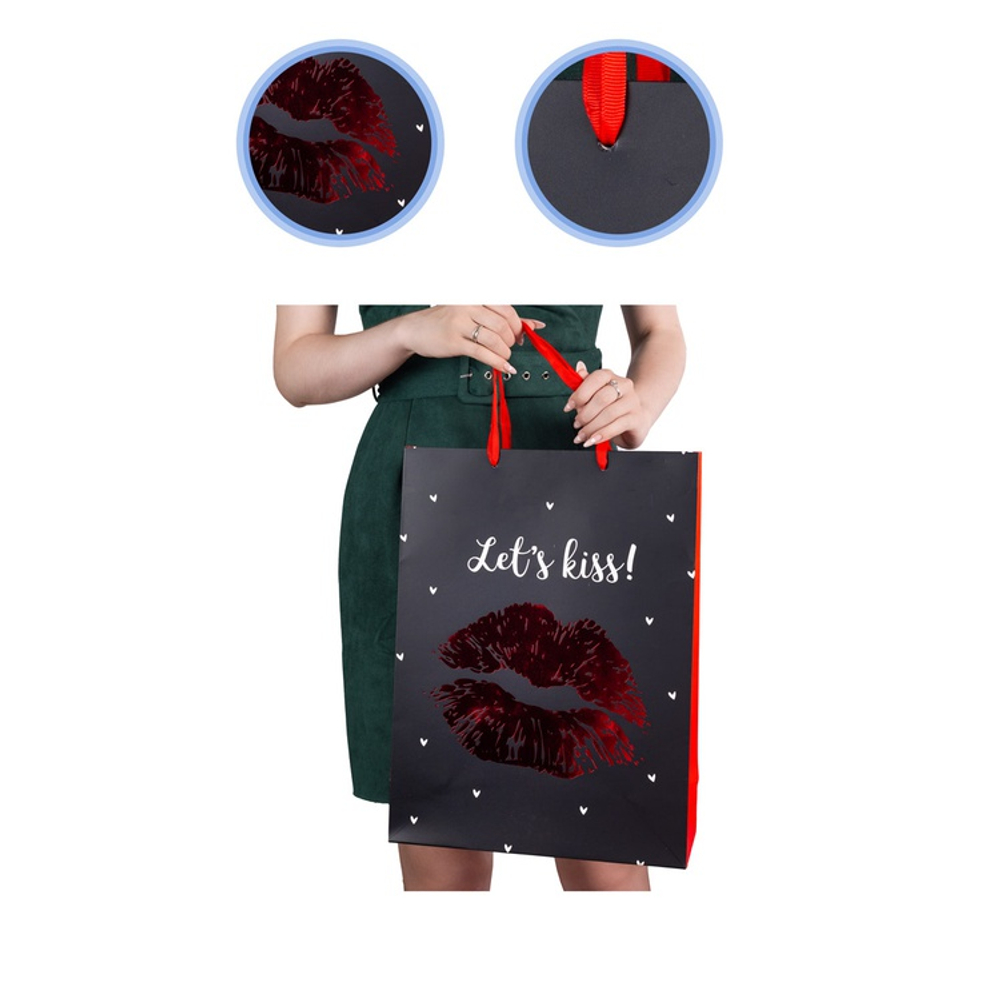 Подарочный пакет «I LOVE YOU» в четрых дизайнах, 30х40х12 см.