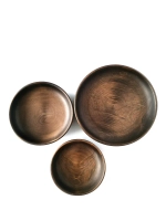 Набор деревянных сервировочных тарелок из кедра