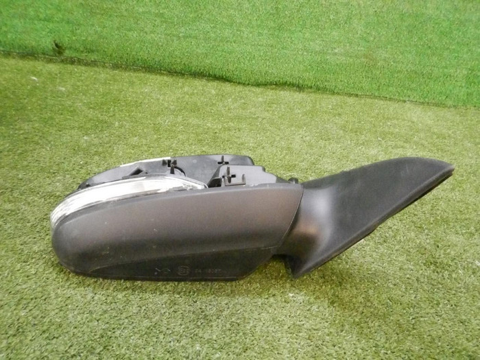 Зеркало правое Lada Vesta (2015-н.в.) 6 контактов