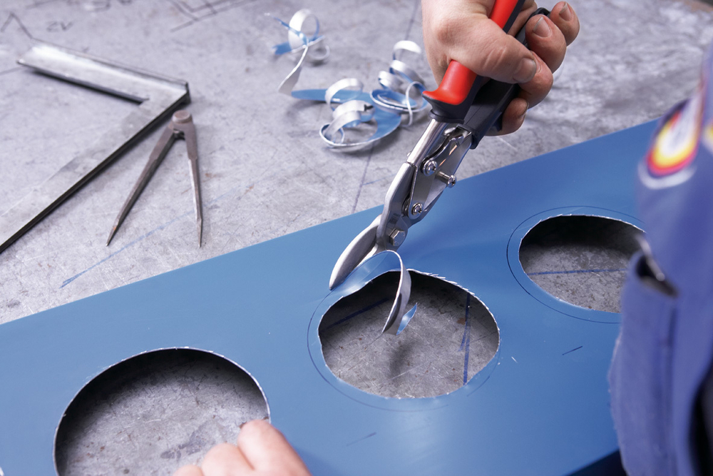 Фигурные ножницы BESSEY D16L