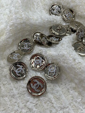 Пуговицы Шан. серебристые с белым лого скидка