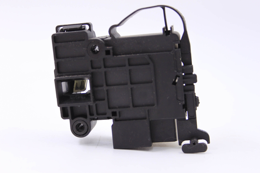 Устройство блокировки люка стиральной машины N012212-000003-001