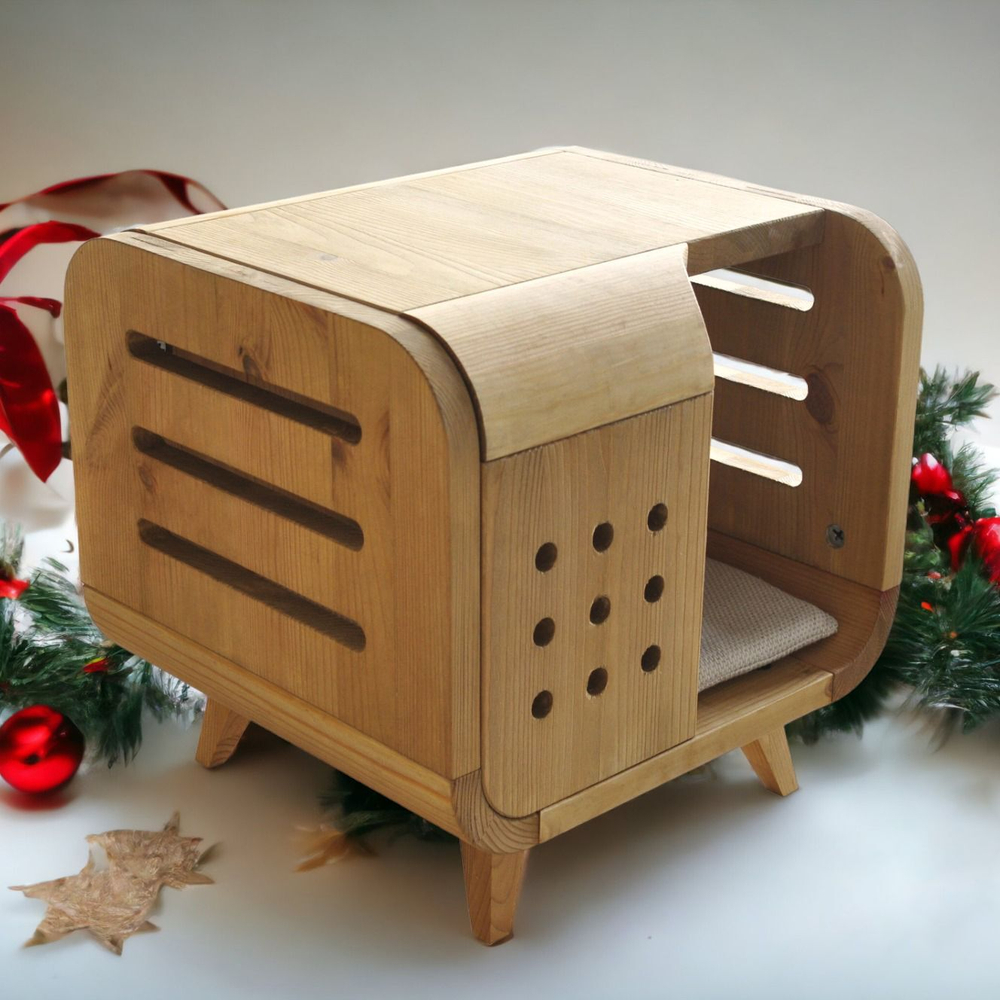 Домик лежанка для кошек и собак мелких пород Вальди 36х33 из массива сосны с подушкой, прочный лежак для кошек и собак на ножках