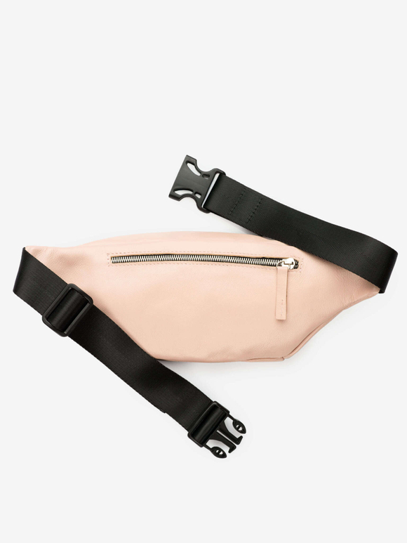 сумка поясная светло-розовая