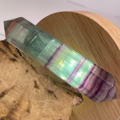 26715 * Флюорит Кристалл двухконечный