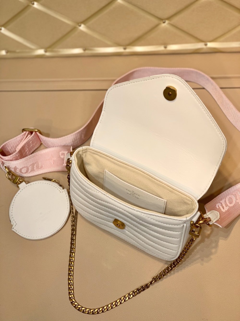 Louis Vuitton New Wave Multi Pochette