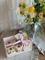 Набор капкейков 4 шт с цветочным оформлением