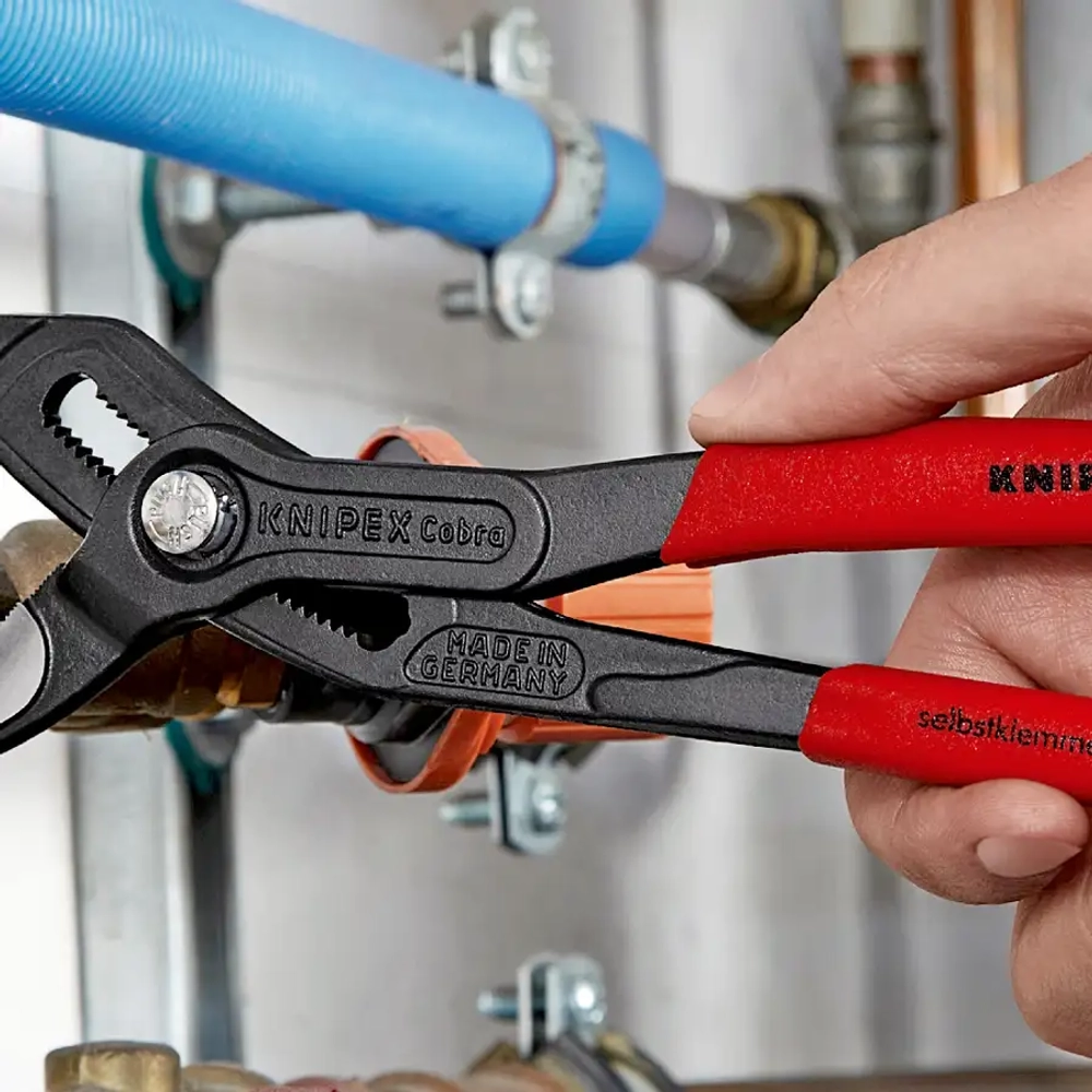 Клещи трубные Cobra® черненая 250 мм Knipex 87 01 250