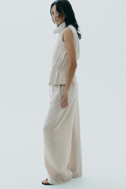 ZARA БРЮКИ-ПАЛАЦЦО ИЗ СТРУЯЩЕЙСЯ ТКАНИ, СВЕТЛО-БЕЖЕВЫЙ