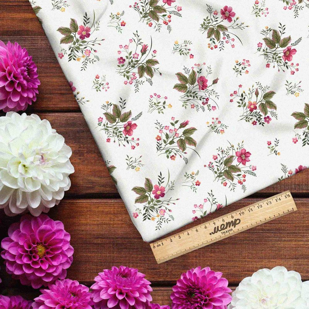 Ткань флис нежные букеты