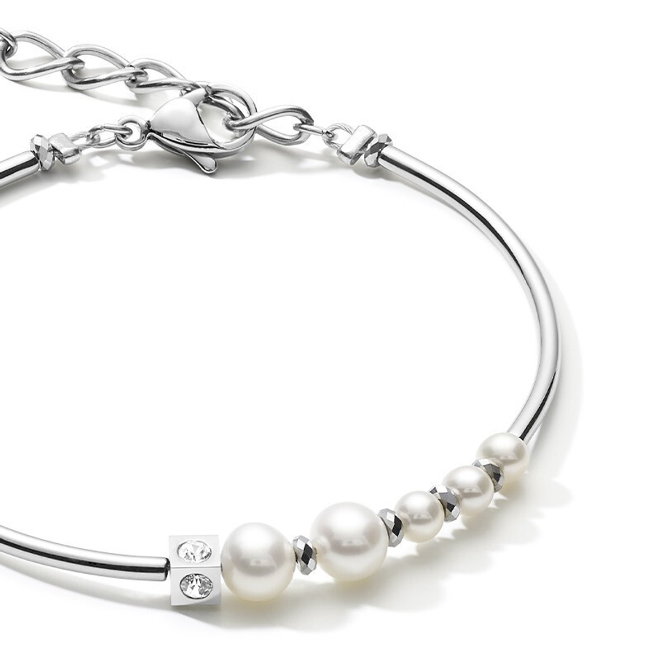 Браслет Coeur de Lion Asymmetry White-Silver 1102/30-1417 цвет серебряный, белый