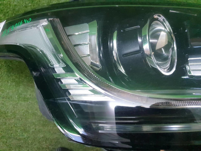 Фара правая Range Rover Vogue 4 L405 (2012-2017) ксенон